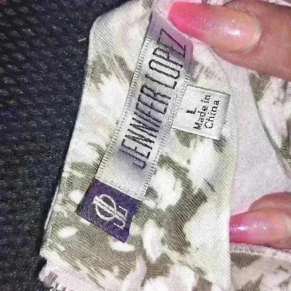 Jennifer Lopez blouse zip up back size large - Picture 4 of 5